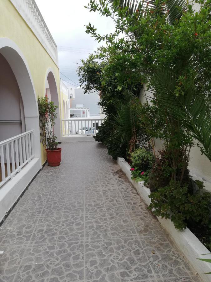 Christina Pension Karterados  Exterior photo